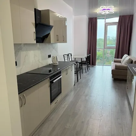 Apartment жк аквамарин, золотой берег